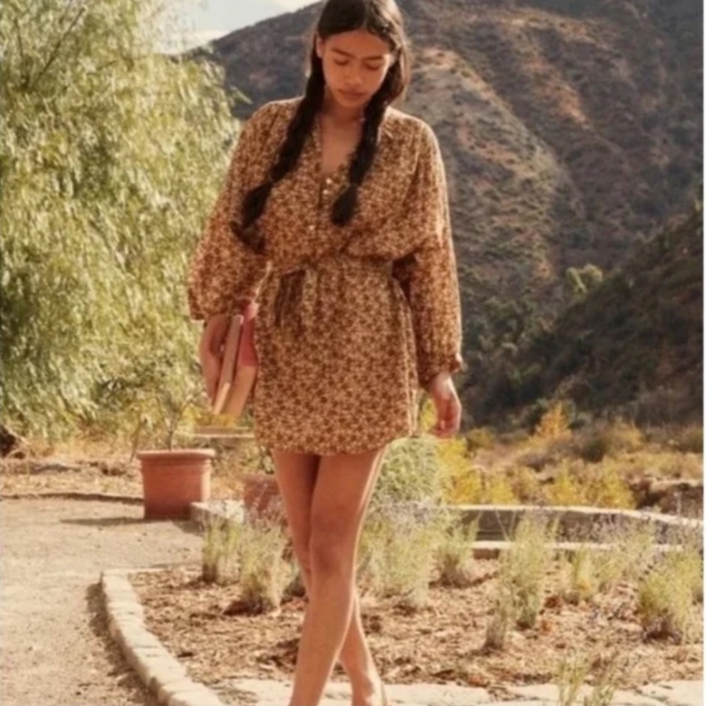 Doen Opal dress w/ belt size M oversized flowy